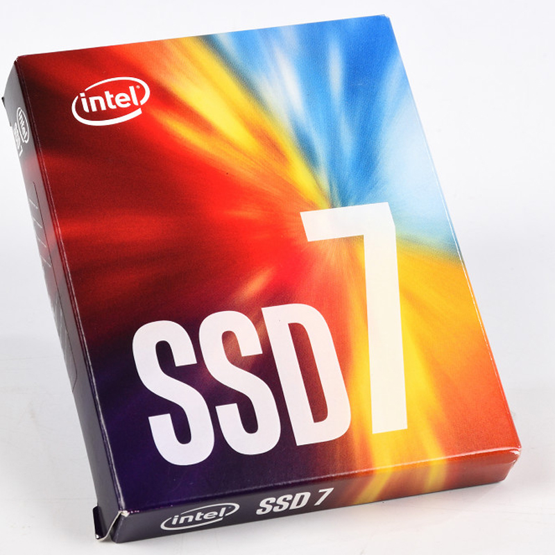 SOLIDIGM-670P-2TB,固态硬盘,M.2,NVMe,高速存储,速度,性能,容量,SSDPEKNU020TZX1